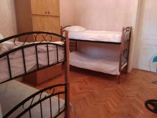 Хостелы Marina Hostel & Lodges Баку Общий номер для гостей мужского пола-3